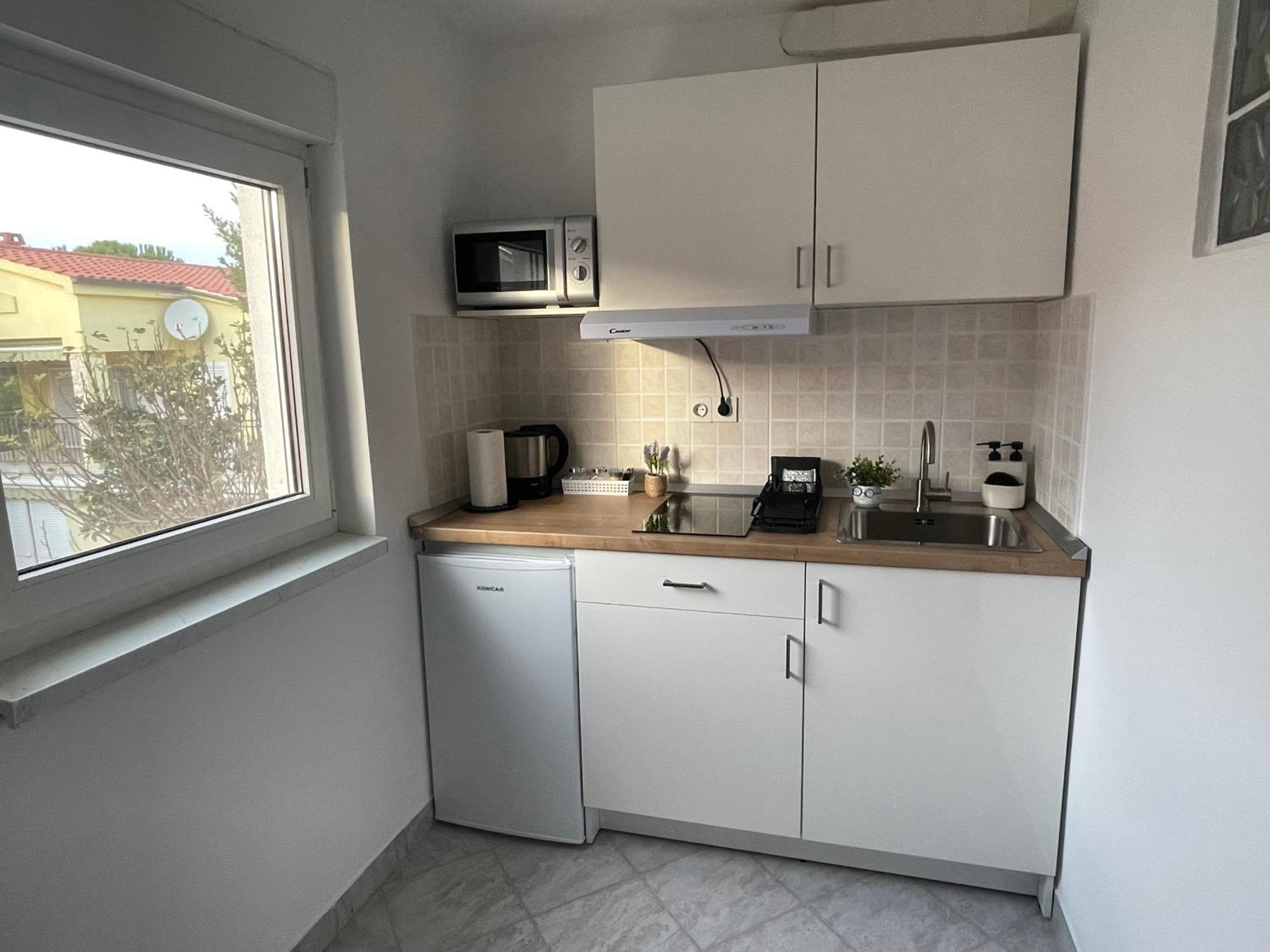 Gloria Apartman *
