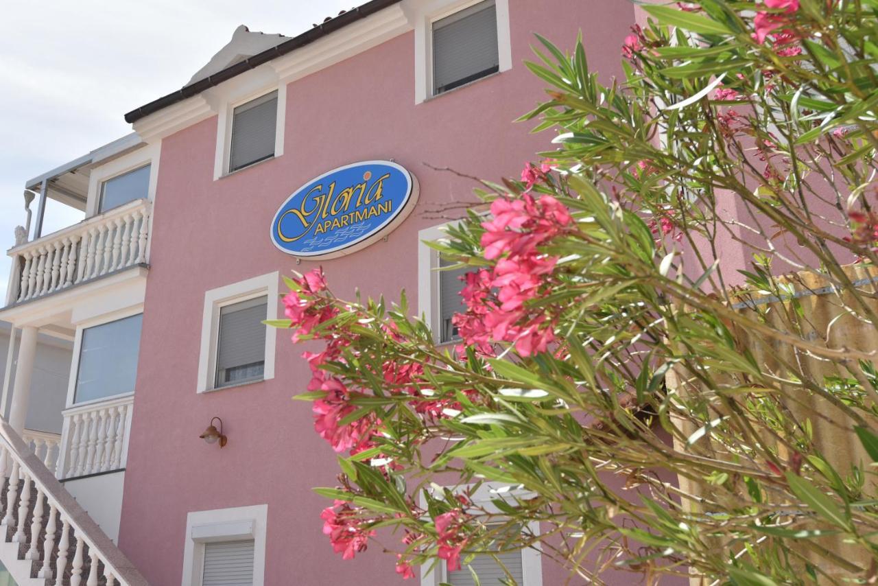 Gloria Apartment