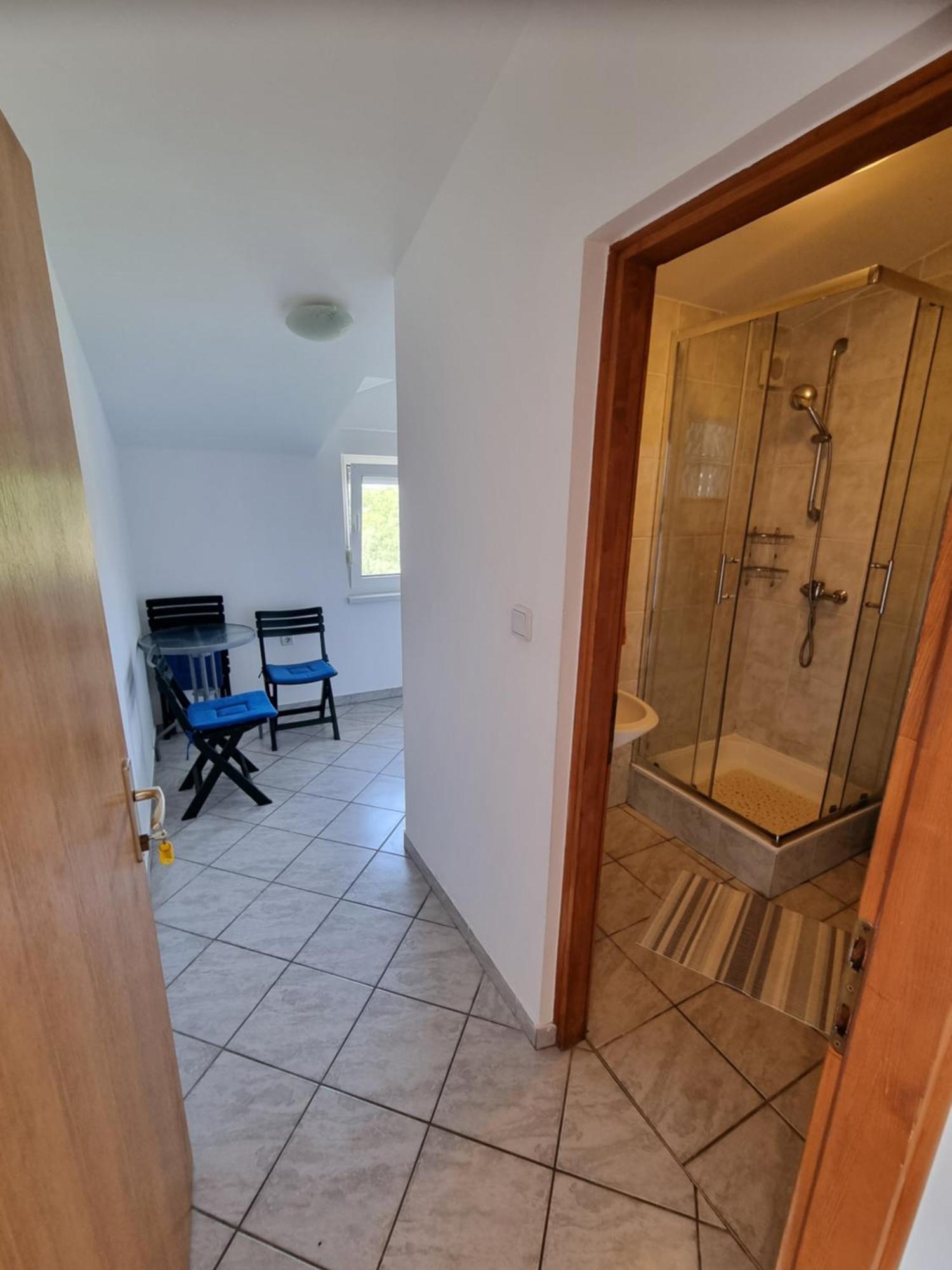 Gloria Apartment
